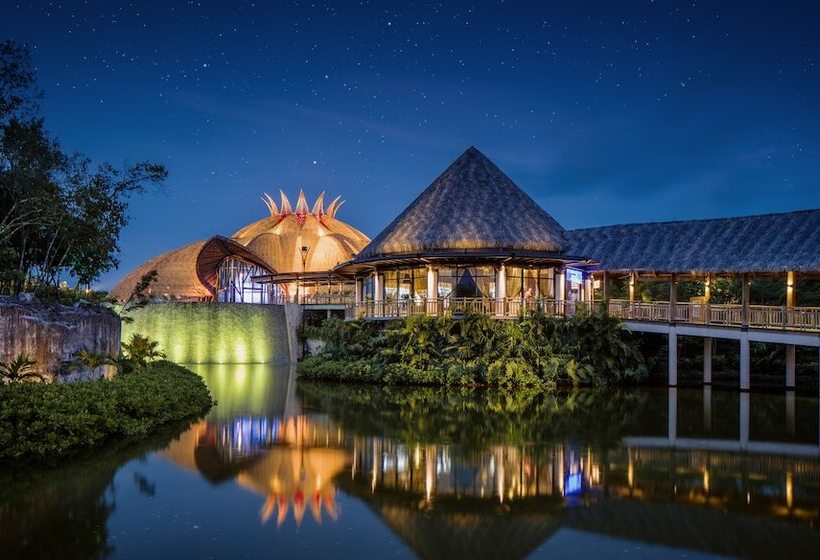 Jungala Park Hotel At Vidantaworld Riviera Maya