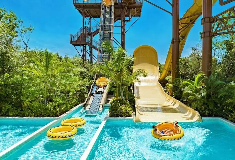 Jungala Park Hotel At Vidantaworld Riviera Maya