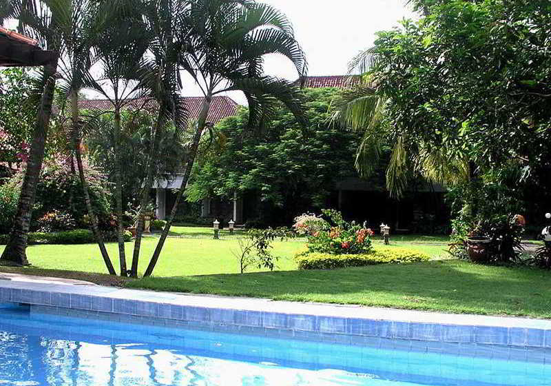 Курорт Dhyana Pura