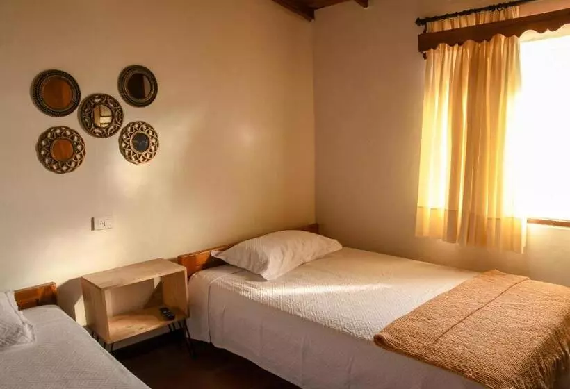تختخواب و صبحانه La Casa De Ana