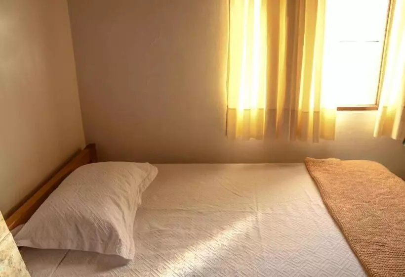 تختخواب و صبحانه La Casa De Ana