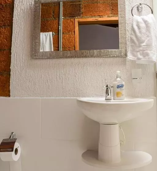 تختخواب و صبحانه La Casa De Ana