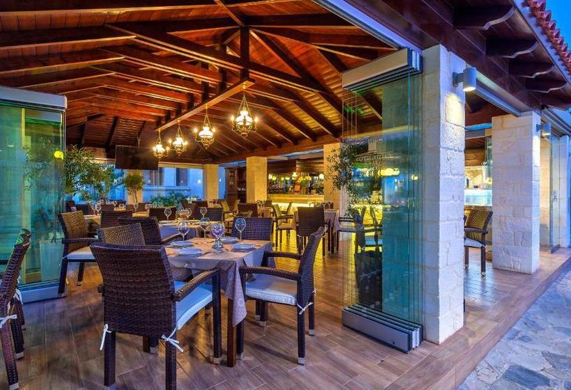 هتل Castle Suites