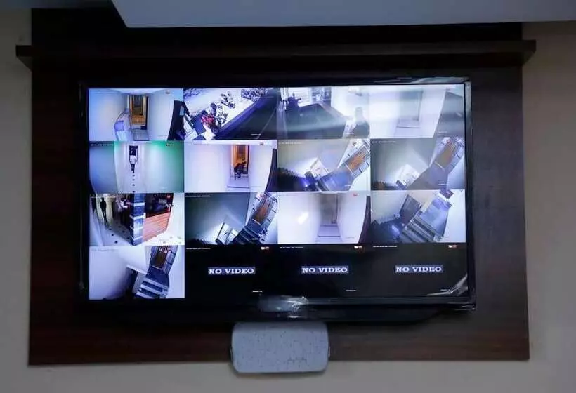 Hotelli Cnr Residency