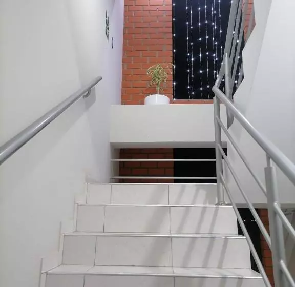 پانسیون Hostal Terraoro