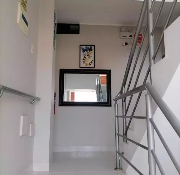 پانسیون Hostal Terraoro