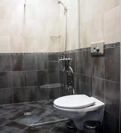 هاستل Stenso Rooms