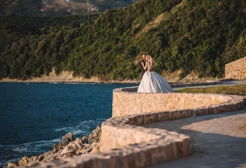 Dulamerovic Resort