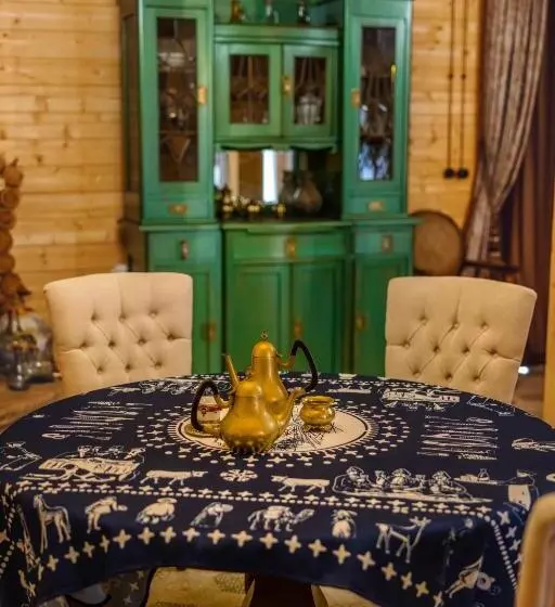 هتل Chateau Kvirike