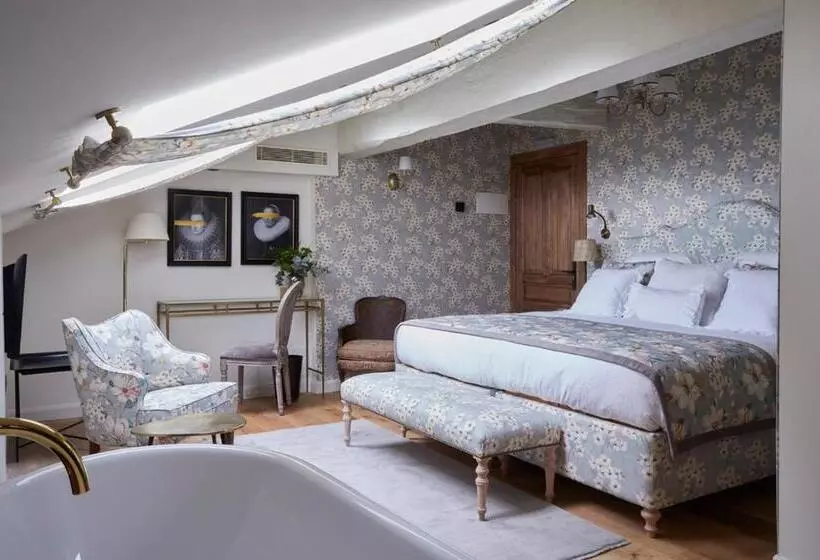 هتل Helguera Palacio Boutique & Antique