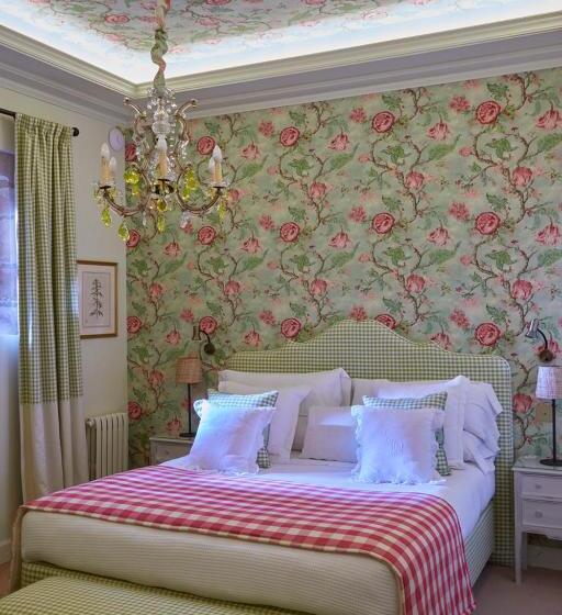 בית מלון כפרי Helguera Palacio Boutique & Antique