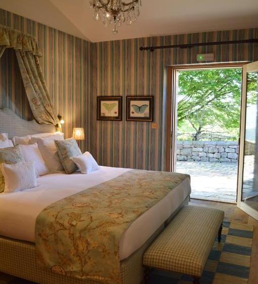 בית מלון כפרי Helguera Palacio Boutique & Antique