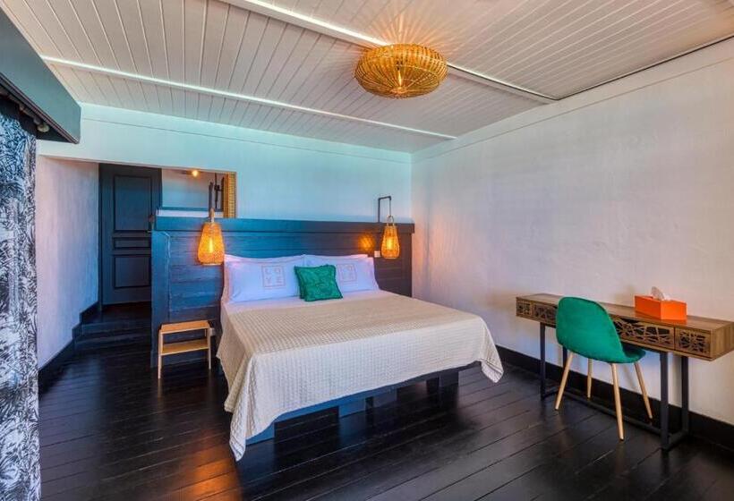 هتل Love Boutique