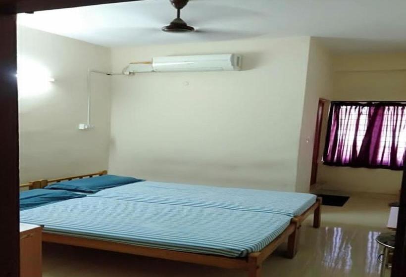 בית מלון כפרי Spot On Ashoka Inn