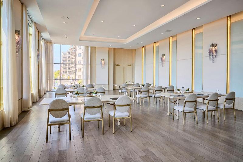 The Pearle Hotel & Spa, Autograph Collection