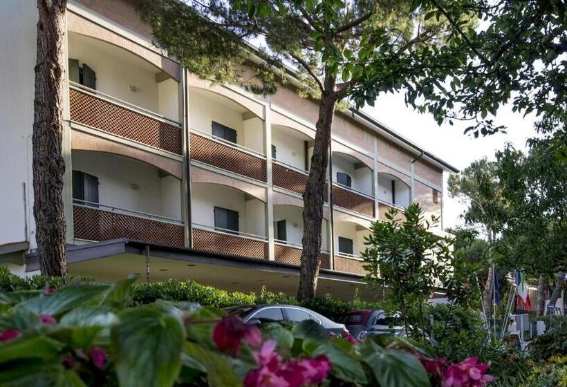 هتل Villa Elprado