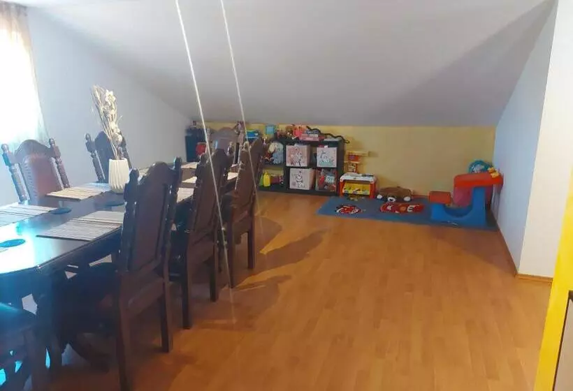 ペンション Casa Eric