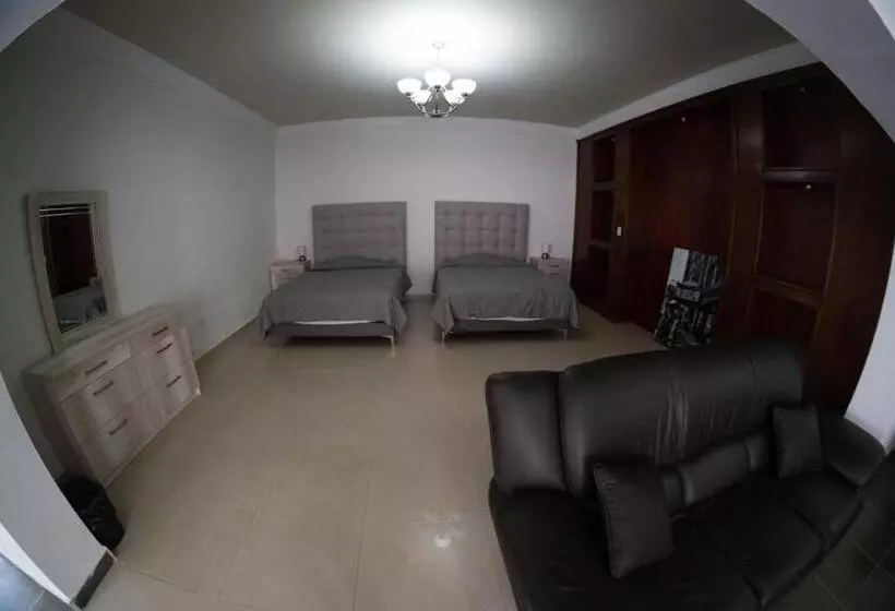 پانسیون Room In Lodge   18 Large Apartment For 2 People