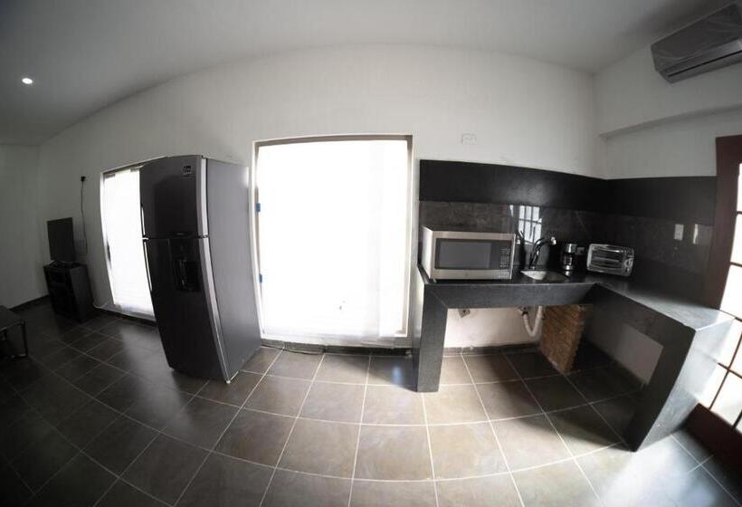 بنسيون Room In Lodge   18 Large Apartment For 2 People