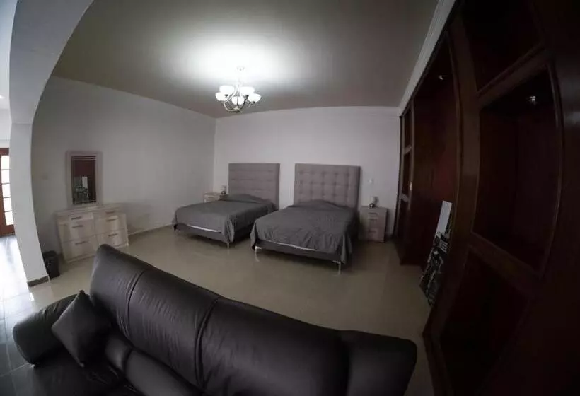 پانسیون Room In Lodge   18 Large Apartment For 2 People