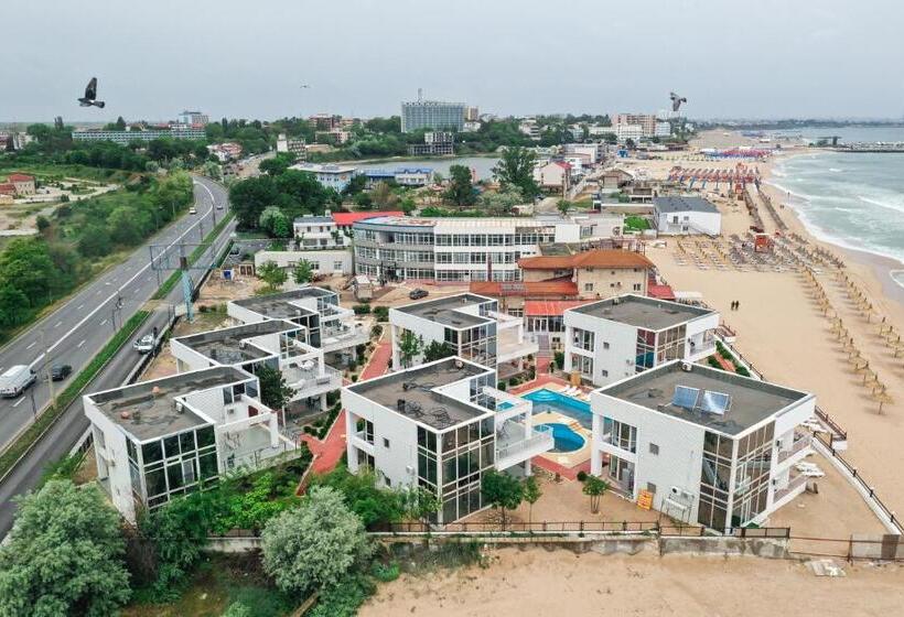 Avenue Palm On The Beach Avenue Hotels