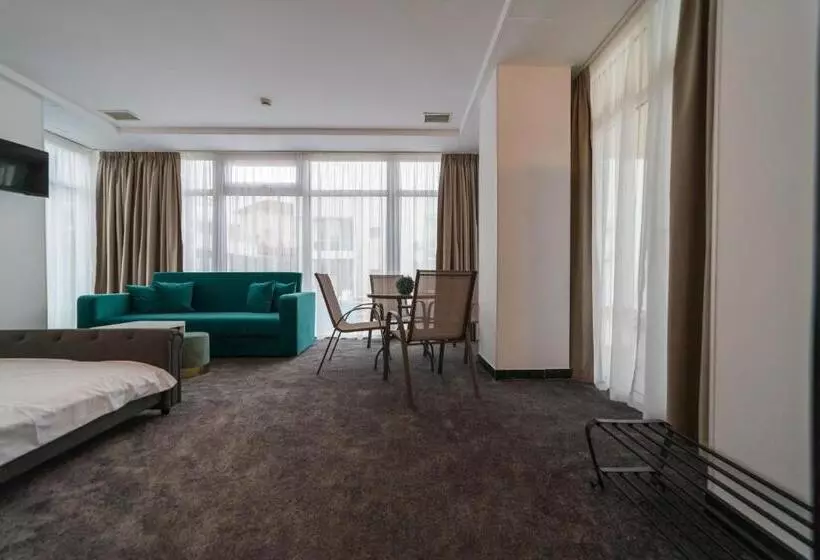 Avenue Palm On The Beach   Avenue Hotels