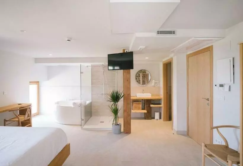 Hotelli Nafarrola   Gastronomy & Wine