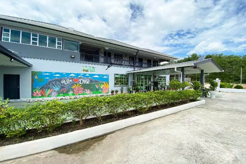 Hotelli Oyo 90230 Dh Residence