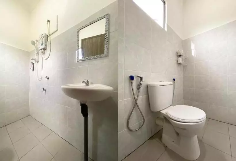 Hotelli Oyo 90230 Dh Residence