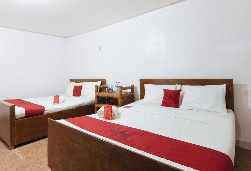 فندق Reddoorz Hostel At Megans Paradisio Beach Resort
