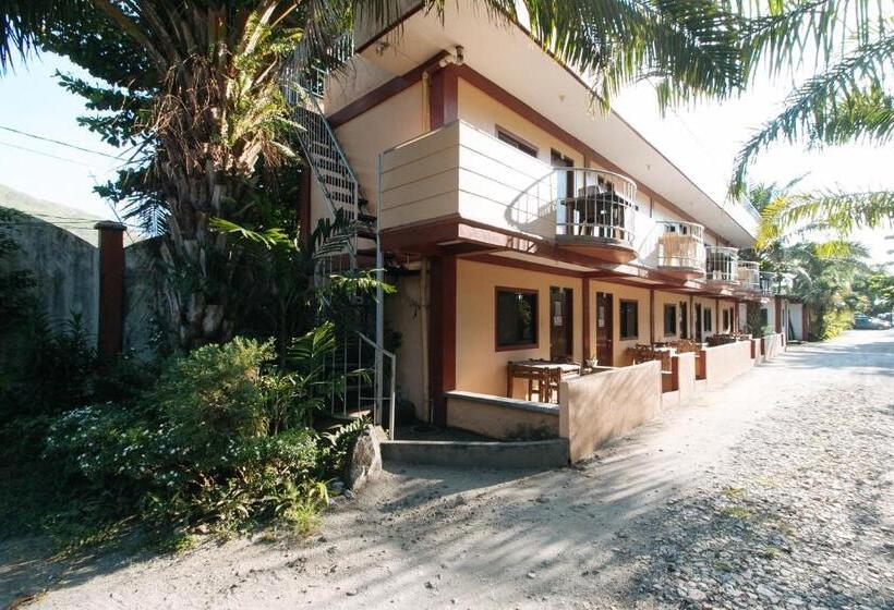 فندق Reddoorz Hostel At Megans Paradisio Beach Resort