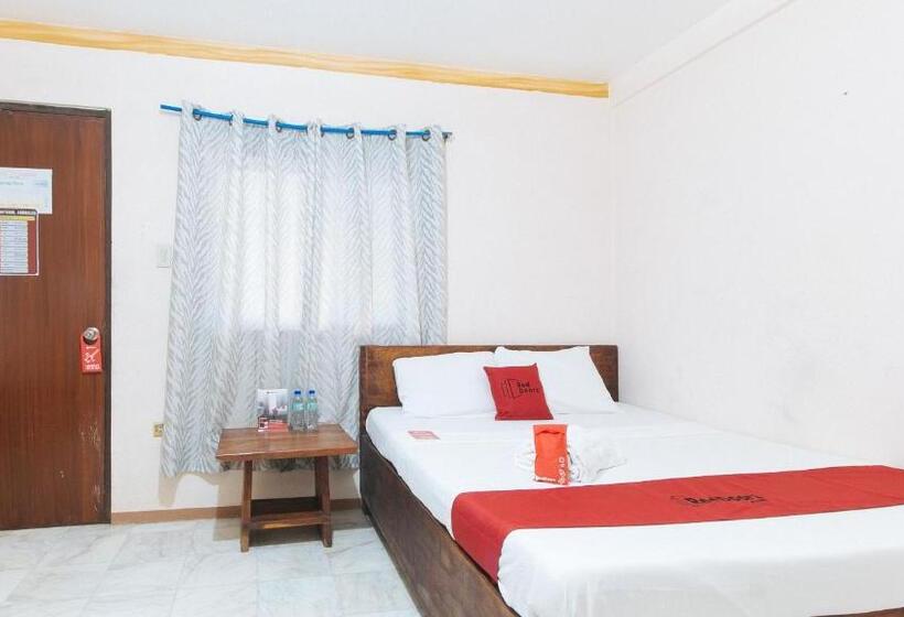 فندق Reddoorz Hostel At Megans Paradisio Beach Resort