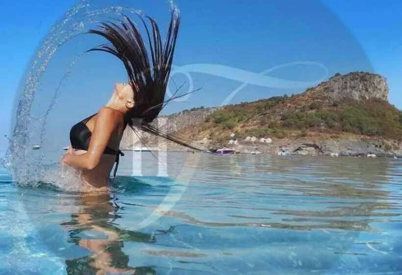 Hotelli Tea  Praia A Mare