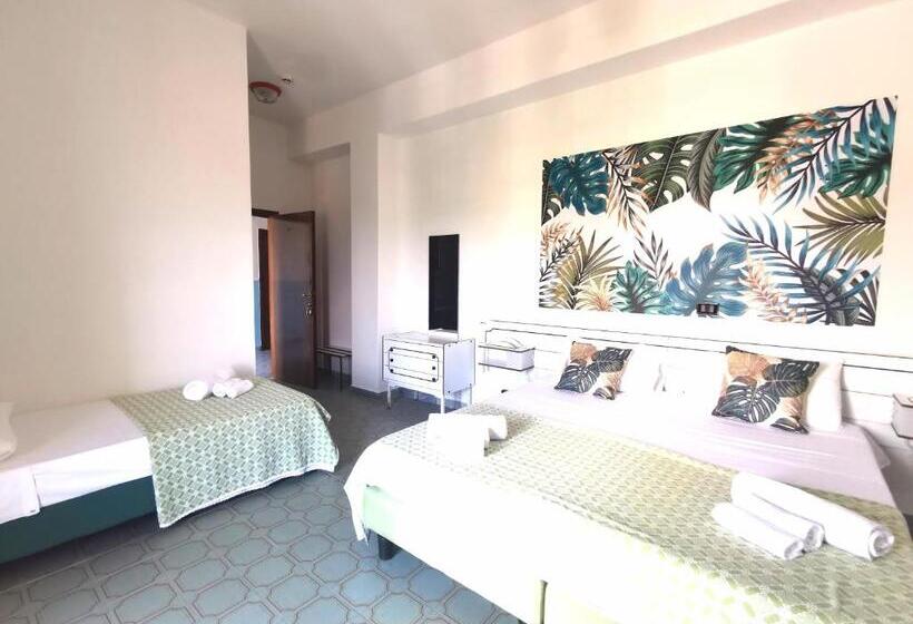 酒店 Tea  Praia A Mare