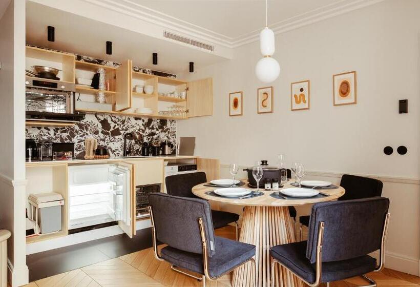 My Maison In Paris Champ De Mars