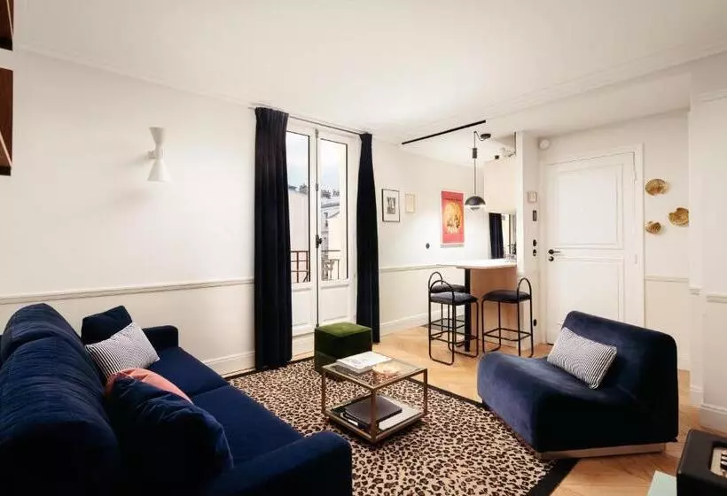 My Maison In Paris  Champ De Mars