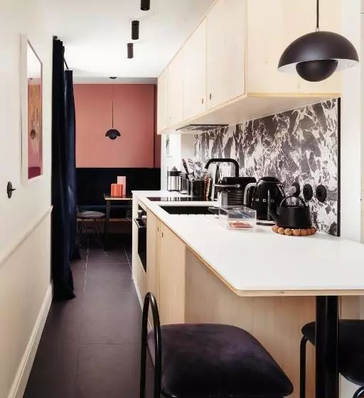 My Maison In Paris  Champ De Mars