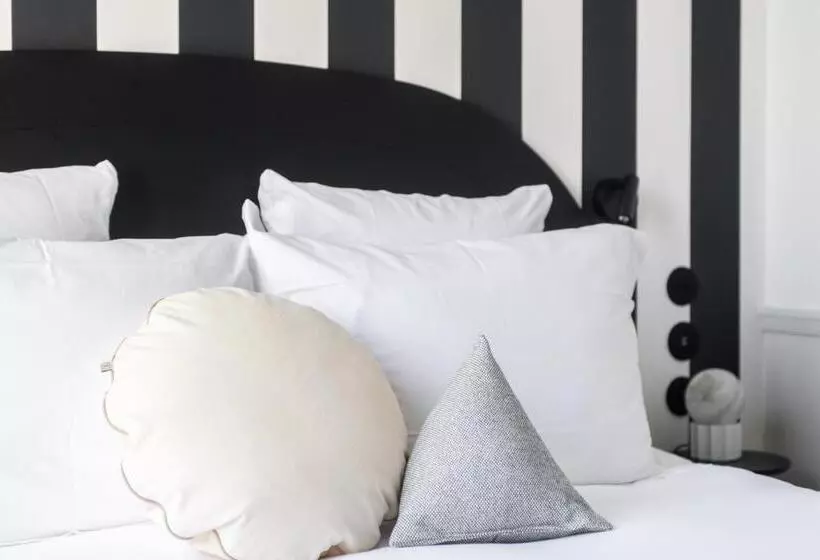 My Maison In Paris  Champ De Mars