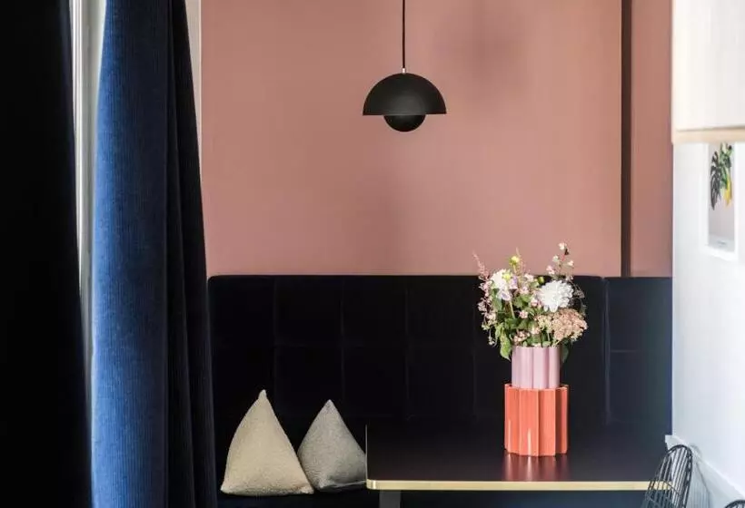 My Maison In Paris  Champ De Mars