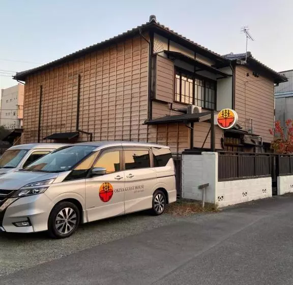 Majatalo Okiya Guest House & Tapas Bar