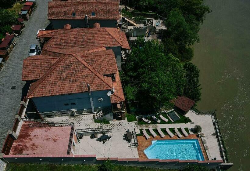 پانسیون River Front Mtskheta