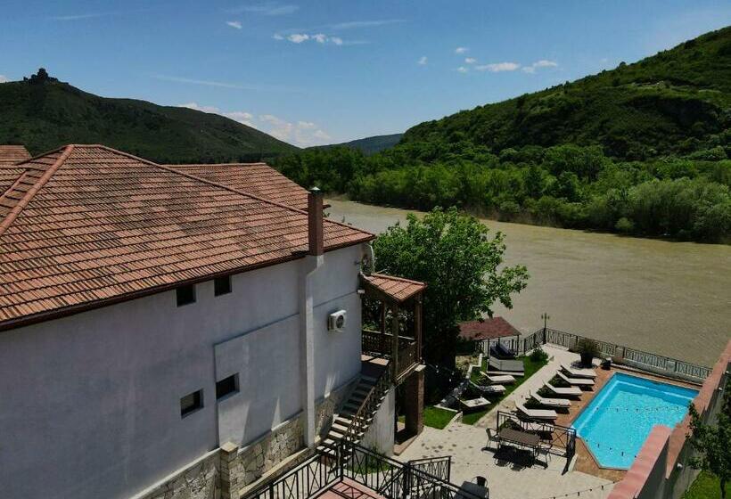پانسیون River Front Mtskheta