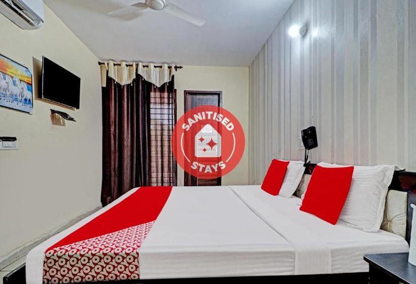 בית מלון כפרי Oyo 37658 King Palace