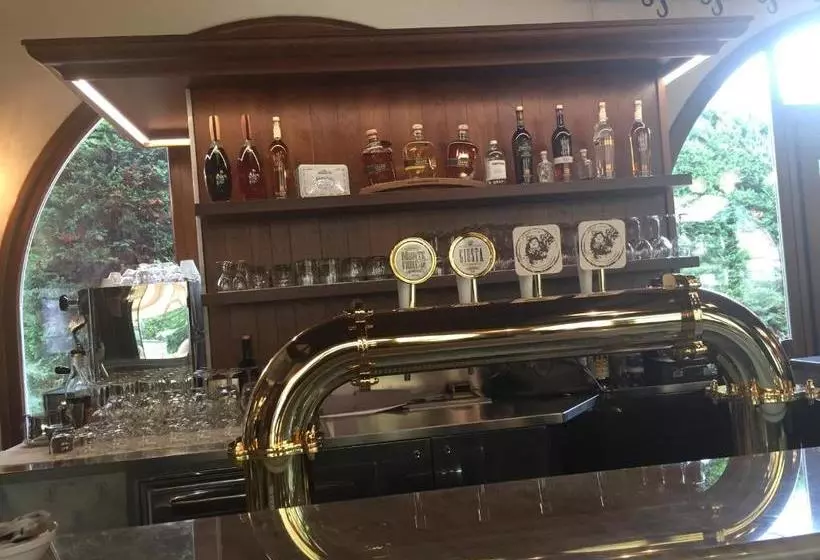 ユースホステル Antica Locanda San Leonardo 1554