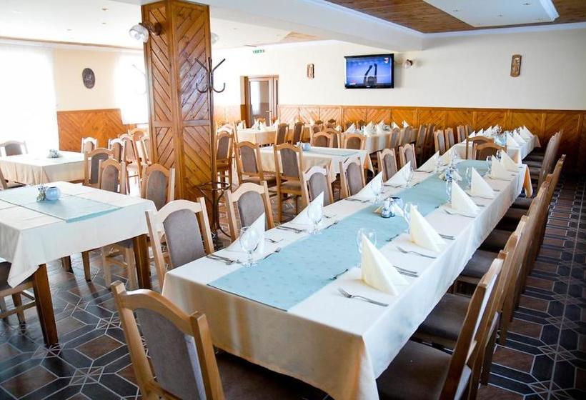 Общежитие Pazonyi Fogadó és étterem