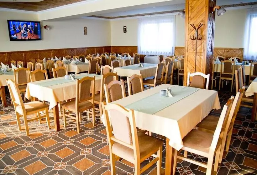 Retkeilymaja Pazonyi Fogadó és étterem