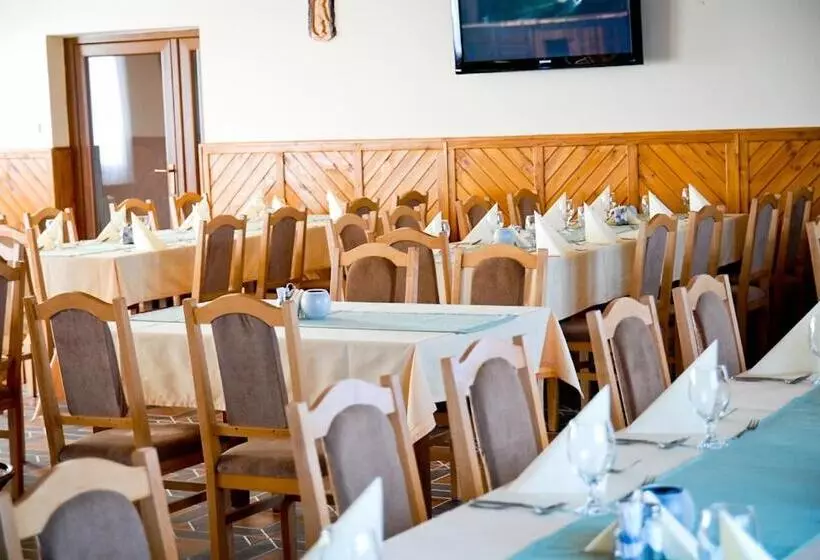 Retkeilymaja Pazonyi Fogadó és étterem