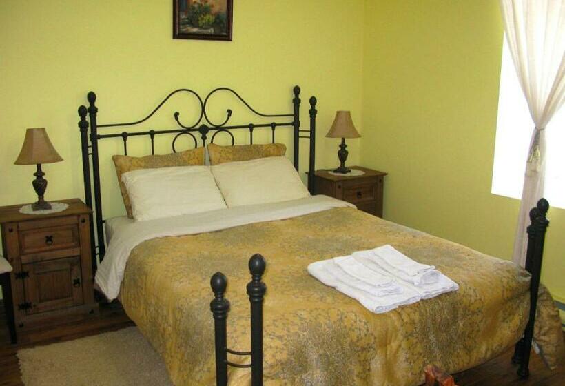 مبيت وإفطار Gîte Aux Traditions