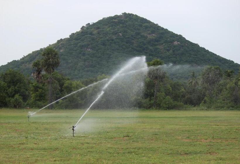 فندق Nannilam Organic Farm Stay