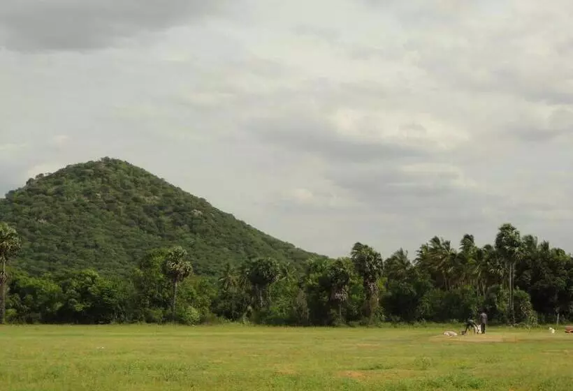 ホテル Nannilam Organic Farm Stay
